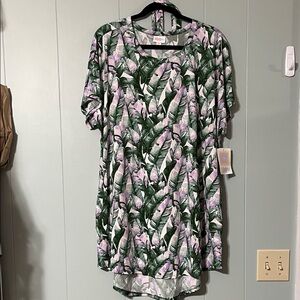 LuLaRoe Tropical Green and Lavender Tunic